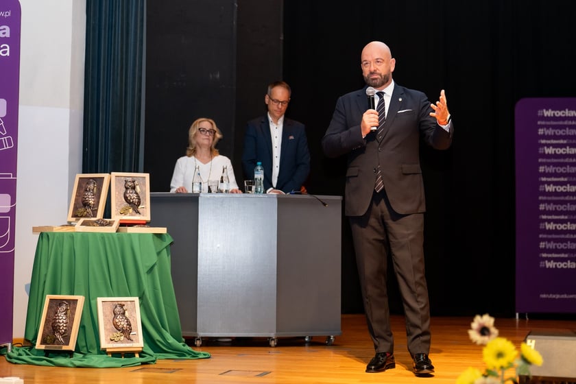 Stypendia dla uczniów w ramach „Wrocławskiego Programu Wspierania Uzdolnionych - PROMOVERE TALENTA”
