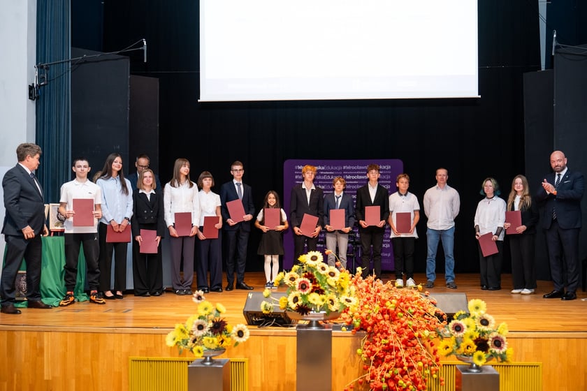 Stypendia dla uczniów w ramach „Wrocławskiego Programu Wspierania Uzdolnionych - PROMOVERE TALENTA”