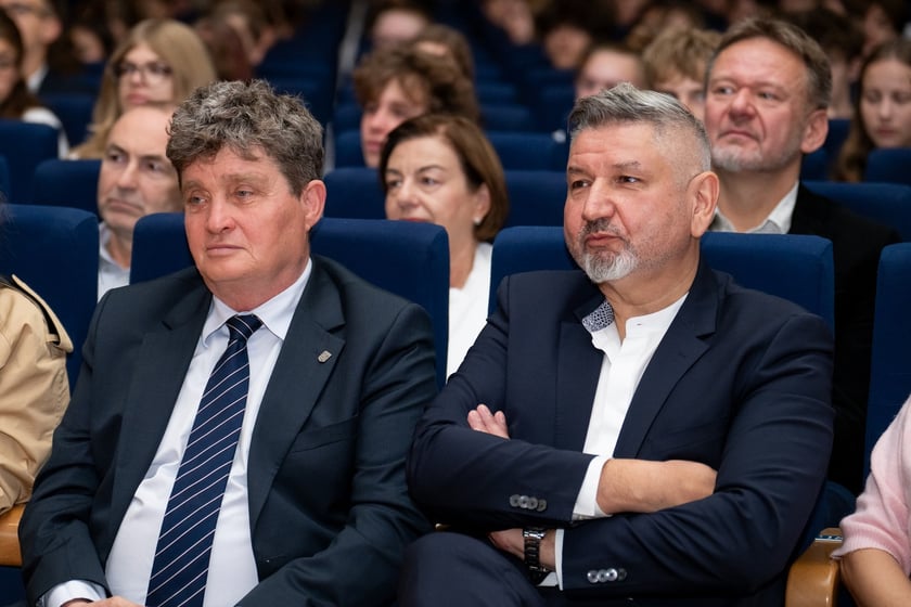 Stypendia dla uczniów w ramach „Wrocławskiego Programu Wspierania Uzdolnionych - PROMOVERE TALENTA”