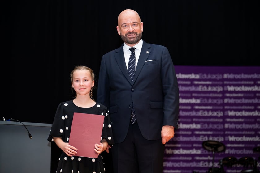 Stypendia dla uczniów w ramach „Wrocławskiego Programu Wspierania Uzdolnionych - PROMOVERE TALENTA”