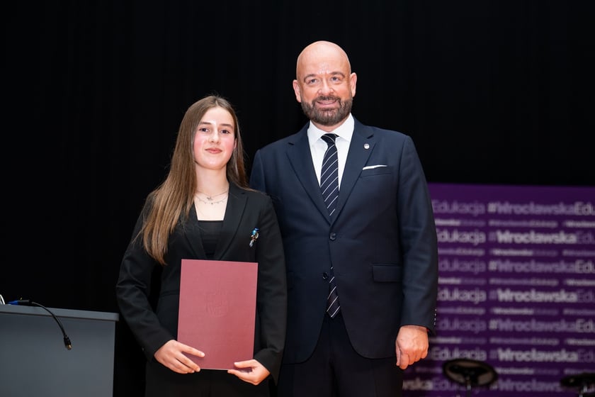 Stypendia dla uczniów w ramach „Wrocławskiego Programu Wspierania Uzdolnionych - PROMOVERE TALENTA”