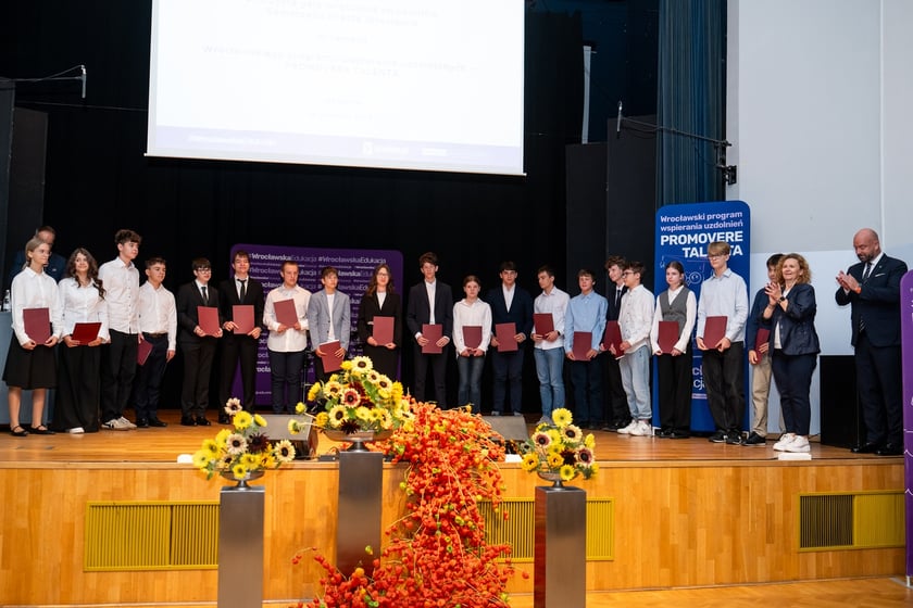 Stypendia dla uczniów w ramach „Wrocławskiego Programu Wspierania Uzdolnionych - PROMOVERE TALENTA”