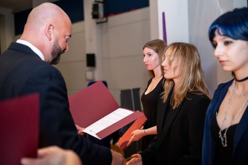 Stypendia dla uczniów w ramach „Wrocławskiego Programu Wspierania Uzdolnionych - PROMOVERE TALENTA”
