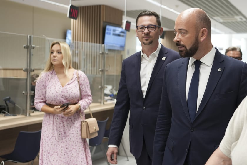 COM Magnolia Park Wrocław, co tu załatwisz