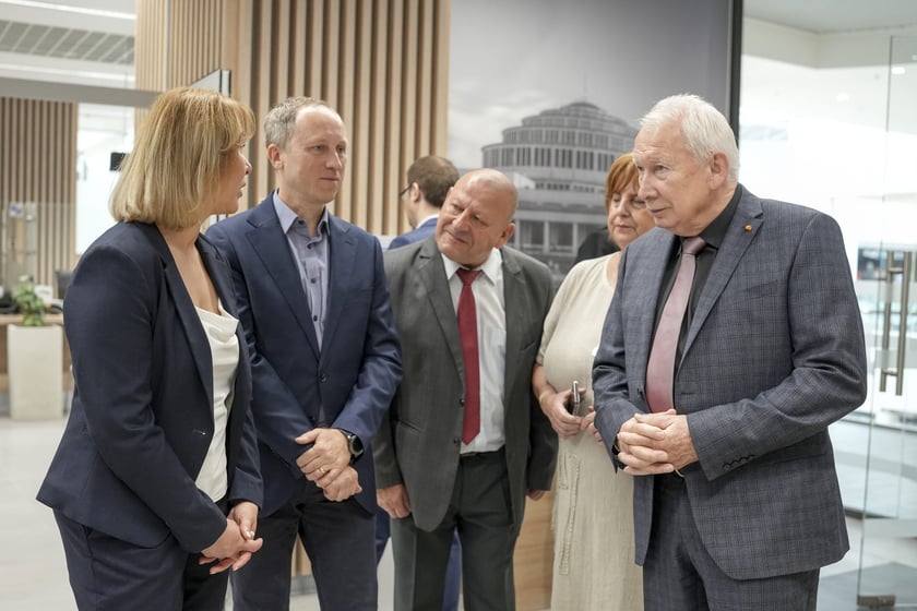 COM Magnolia Park Wrocław, co tu załatwisz