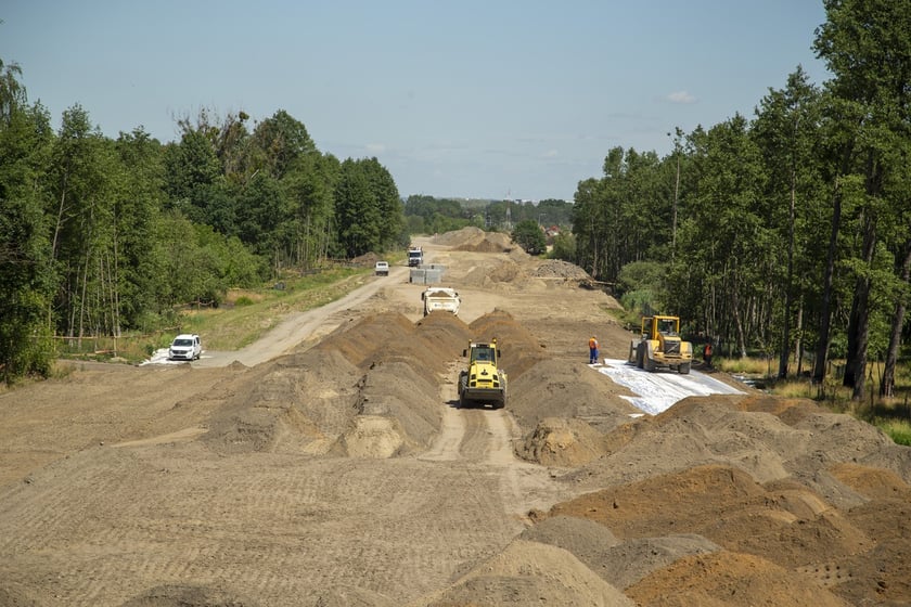 wiadukt kolejowy obwodnica Leśnicy