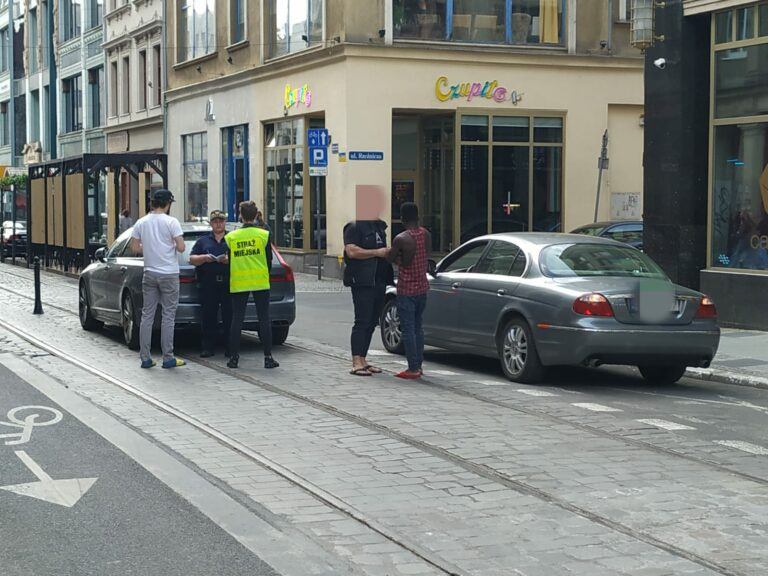 Tak parkują "mistrzowie" z Wrocławia