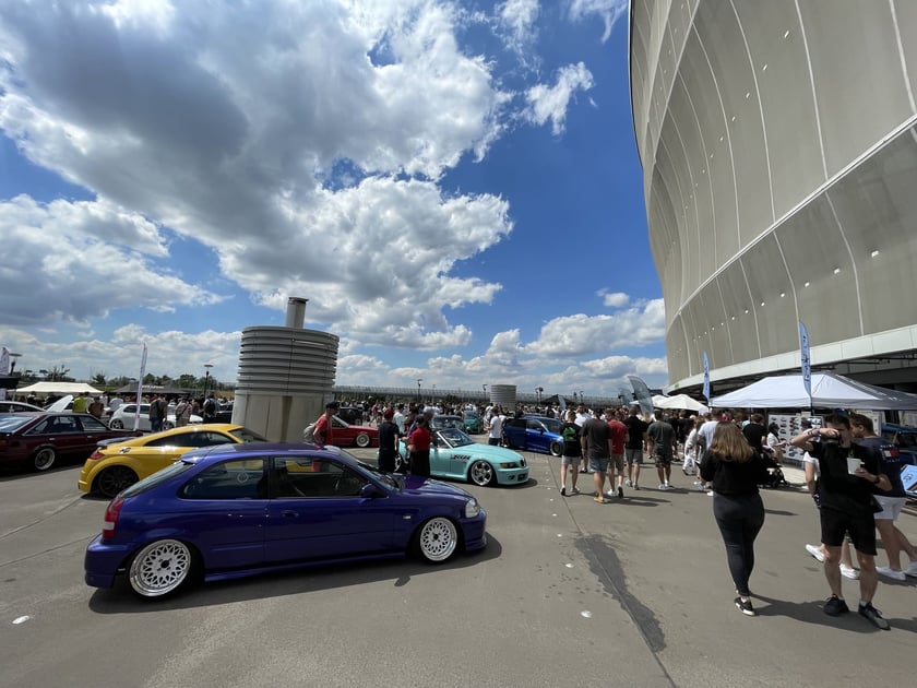 Ultrace czyli niesamowite auta na Tarczyński Arena Wrocław