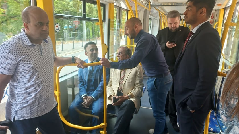 Hindusi dziękują za wrocławski tramwaj Dobrego Maharadży, 7.07.2022 r.
