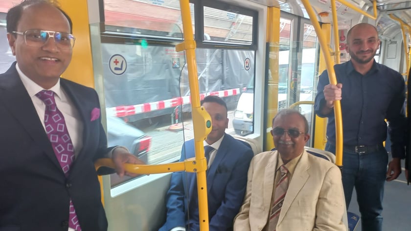 Hindusi dziękują za wrocławski tramwaj Dobrego Maharadży, 7.07.2022 r.