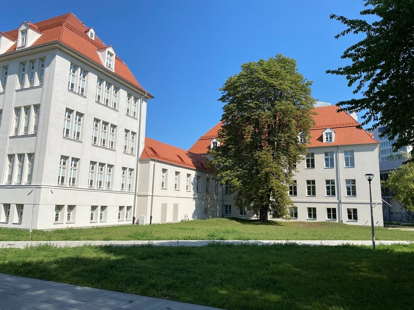 Dawny Miejski Szpital Dziecięcy, ul. Hoene-Wrońskiego