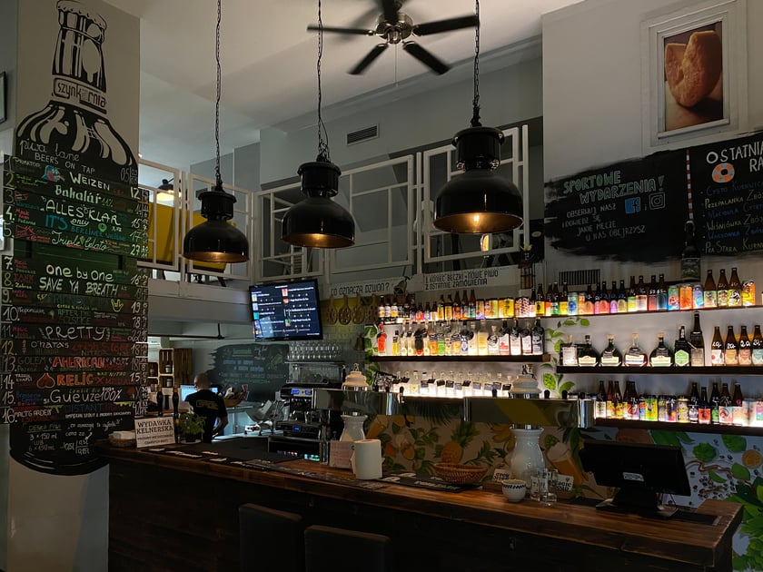 Do Szynkarni na ul. św. Antoniego wpadnij na piwo, podpłomyka i szynkę farmerską.