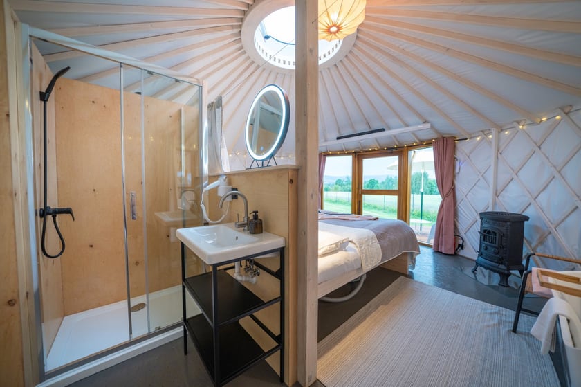 Warto porzucić rutynę i spróbować przenocować w nietypowym miejscu...