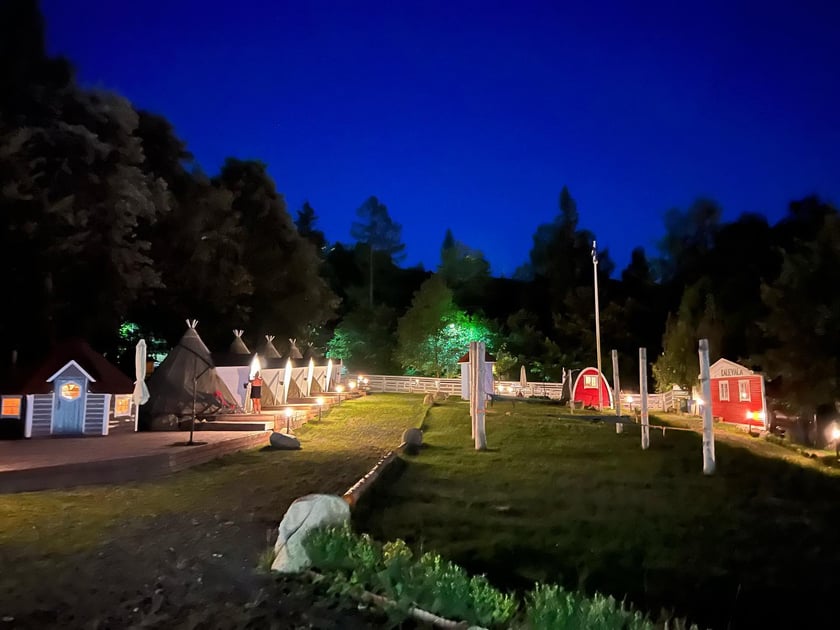 Warto porzucić rutynę i spróbować przenocować w nietypowym miejscu...