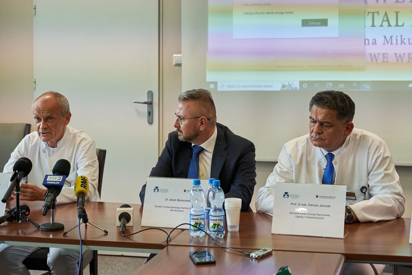 Konferencja z okazji pionierskiego zabiegu w USK we Wrocławiu