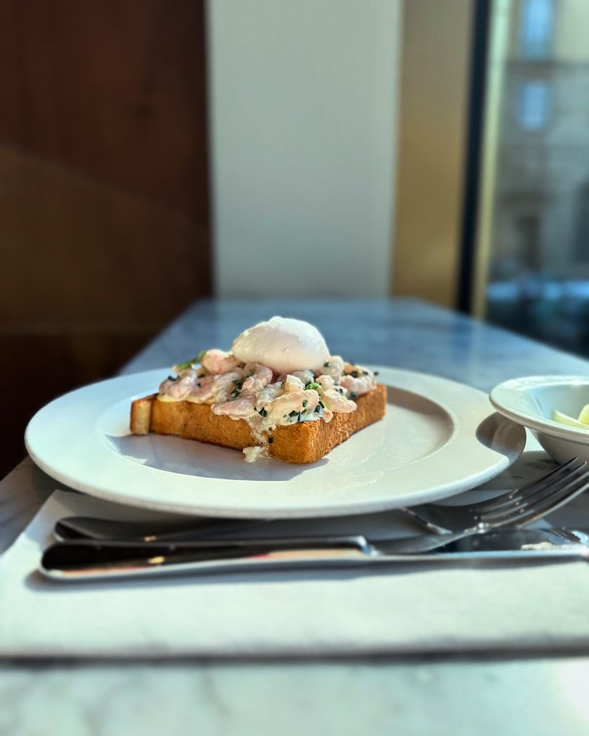 W Dinette zjemy zarówno śniadania, jak i pozycje obiadowe.