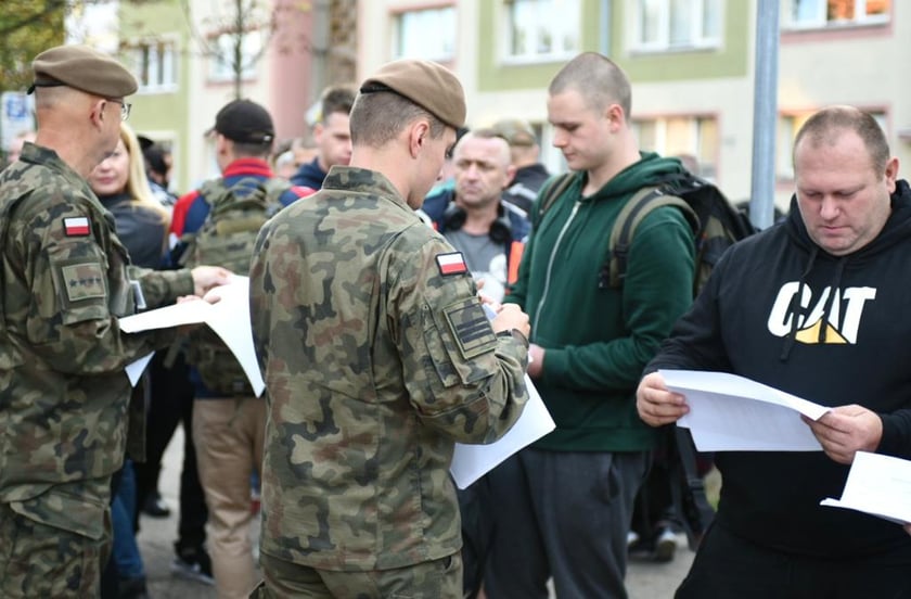 rekrutacja do Wojsk Obrony Terytorialnej (WOT) we Wrocławiu