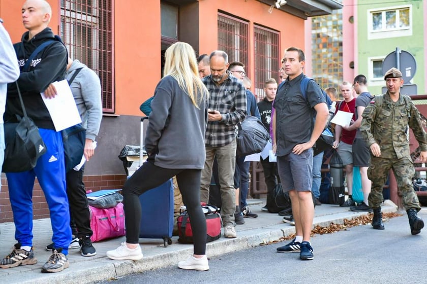 rekrutacja do Wojsk Obrony Terytorialnej (WOT) we Wrocławiu