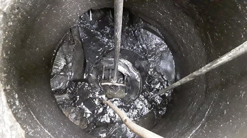 Tak zapychane są wrocławskie rury kanalizacyjne!