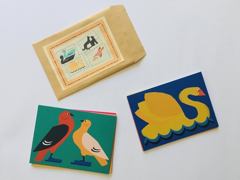 Pocztówki z Księża Małego są inspirowane płaskorzeźbami z poniemieckich budynków