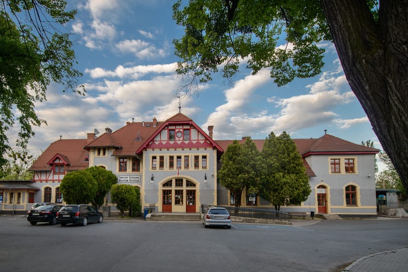 Dworzec kolejowy na Brochowie