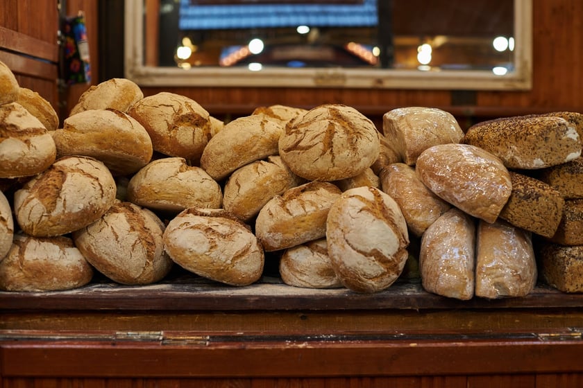 Na zdjęciu specjały, które można kupić na Jarmarku Bożonarodzeniowym 2022 we Wrocławiu