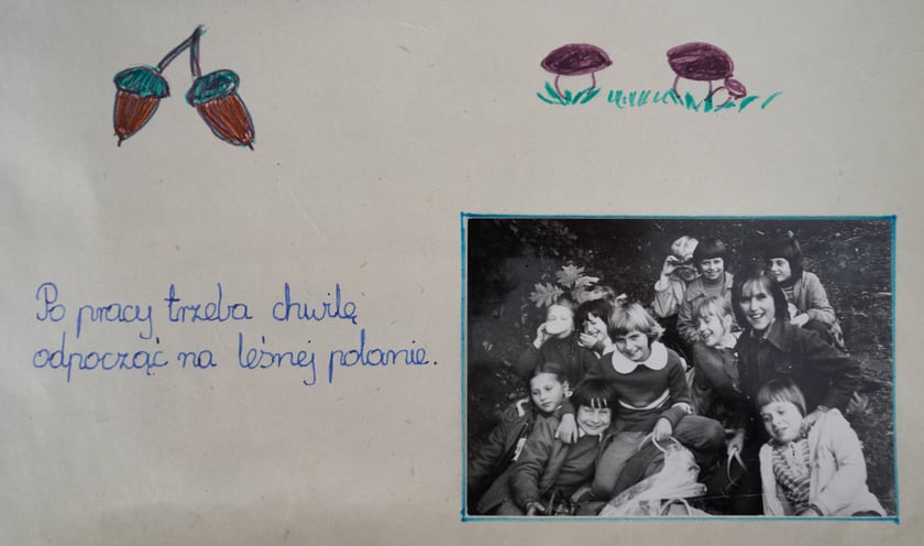 Zdjęcia z kronik szkolnych SP nr 97 we Wrocławiu