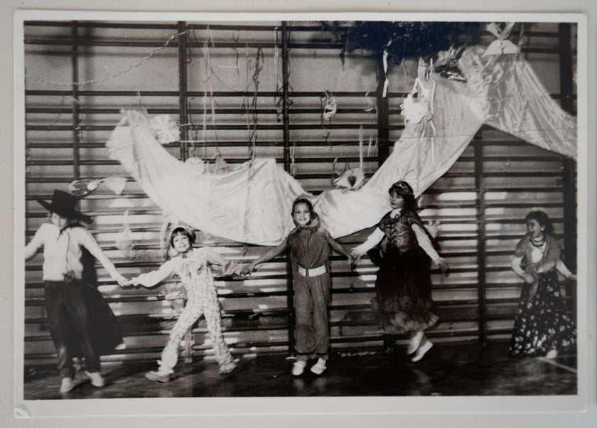 Zdjęcia z kronik szkolnych SP nr 97 we Wrocławiu