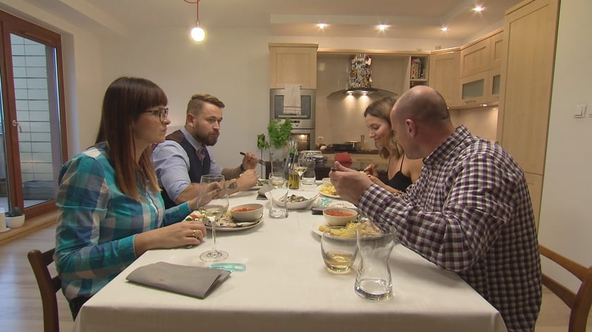 Na zdjęciu widać uczestników programu TVN "Ugotowani"