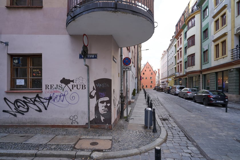 Pub Rejs przy ul. Kotlarskiej i Więziennej