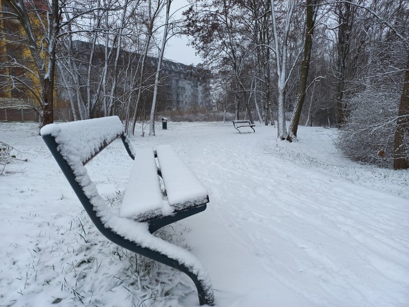 Zima we Wrocławiu. Osiedle Stabłowice w śniegu 21.01.2023