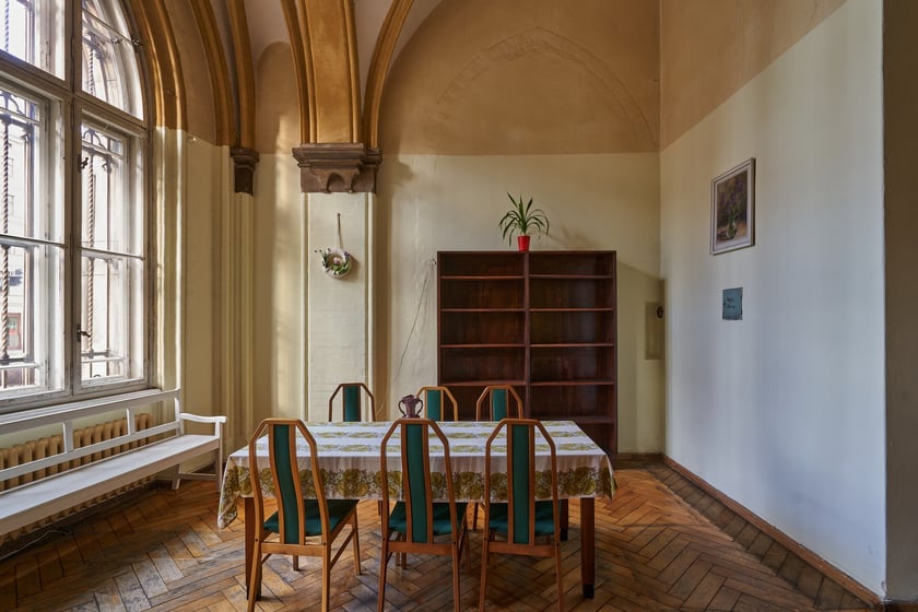 Budynek dawnej Biblioteki Uniwersyteckiej przy ul. Szajnochy we Wrocławiu