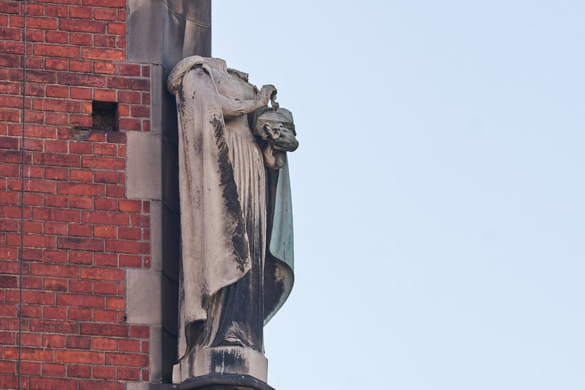 Budynek dawnej Biblioteki Uniwersyteckiej we Wrocławiu przy ul. Szajnochy 7/9