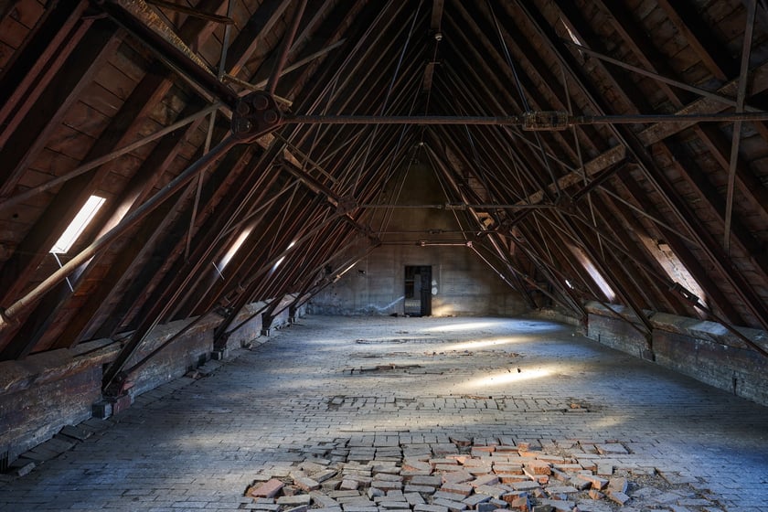 Budynek dawnej Biblioteki Uniwersyteckiej we Wrocławiu przy ul. Szajnochy 7/9