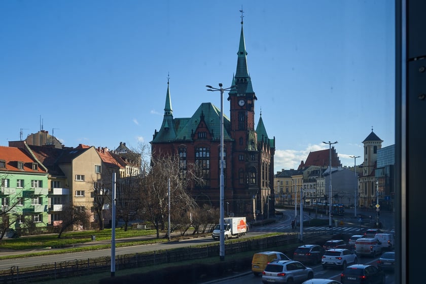 Budynek dawnej Biblioteki Uniwersyteckiej we Wrocławiu przy ul. Szajnochy 7/9