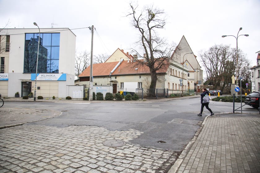 Na zdjęciu: ulica Dolnobrzeska, gdzie w najbliższym czasie zostanie przeprowadzony remont