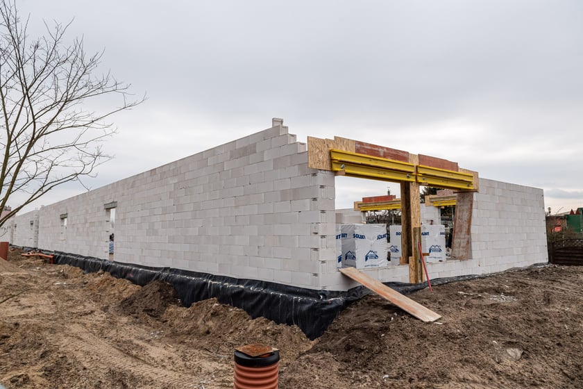 Przedszkole przy ul. Rajskiej we Wrocławiu - budowa