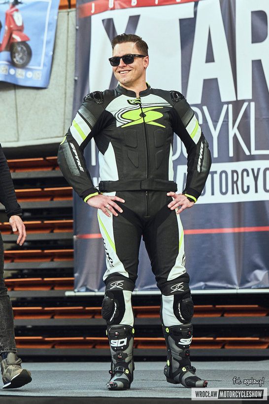 Motocykliści i odwiedzający targi Wrocław Motorcycle Show / zdjęcia archiwalne