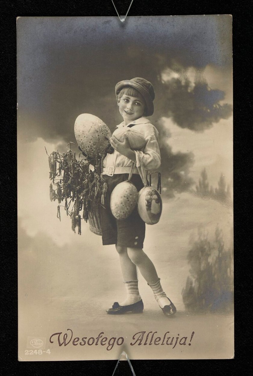 Przedwojenne kartki wielkanocne ze zbiorów Polony