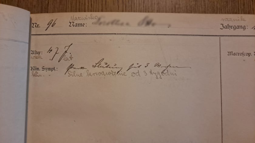 Dokument z archiwum dawnej kliniki ginekologicznej