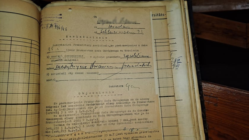 Dokument z archiwum dawnej kliniki ginekologicznej