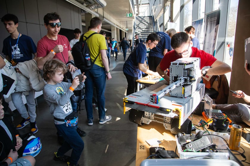 Robotic Arena 2023 na Politechnice Wrocławskiej