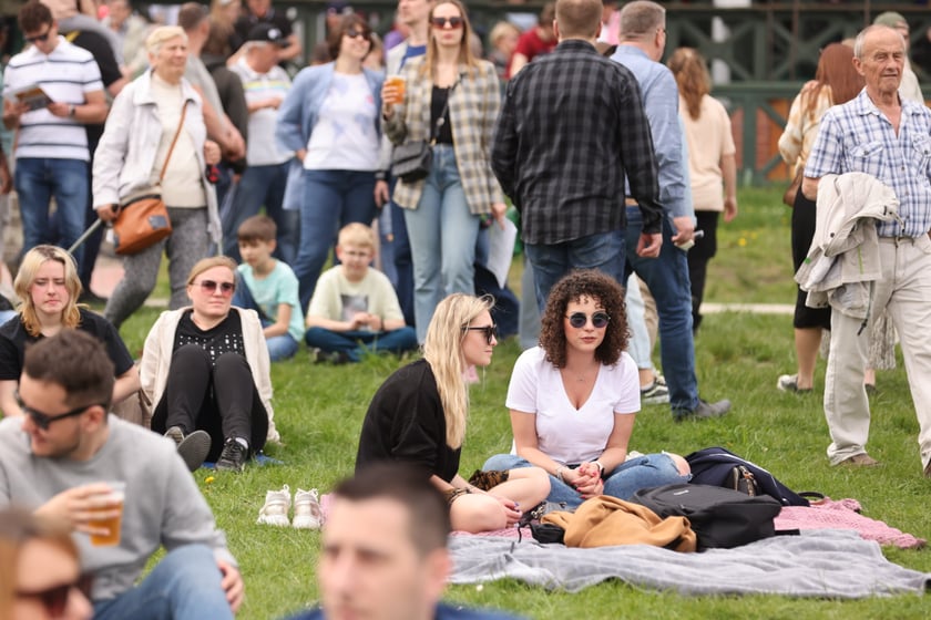 Otwarcie sezonu na wrocławskim Torze Wyścigów Konnych