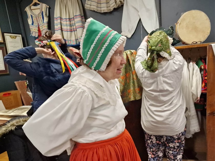 Otwarcie wystawy "Historia szyta na ludowo"