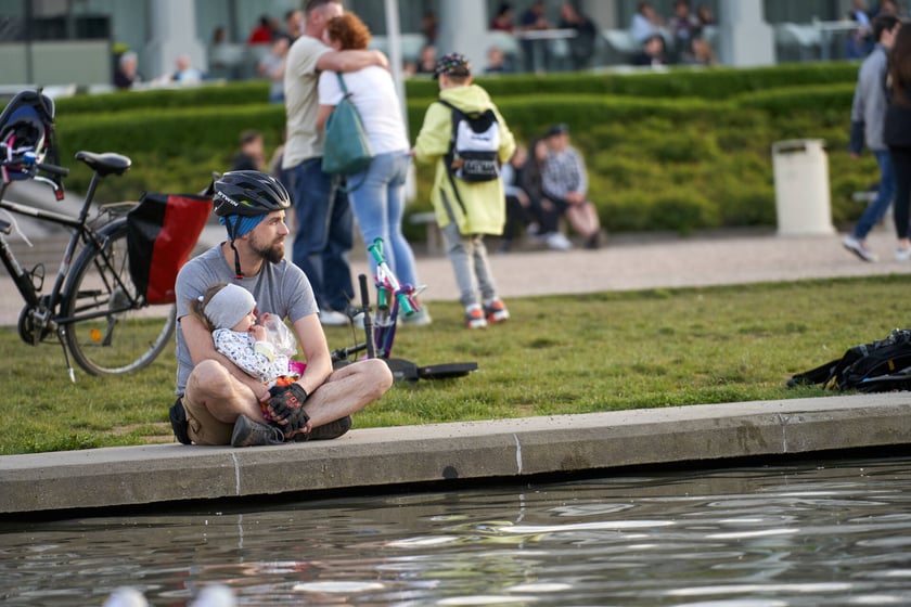 Pierwszy pokaz specjalny Fontanny Multimedialnej w sezonie 2023 - 5 maja 2023 r.