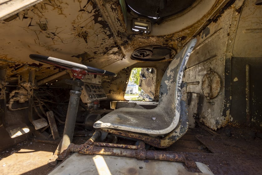 Czołg, SKOT i armaty! Nowe niezwykłe eksponaty Społecznego Muzeum Militarnego przy ul. Pełczyńskiej we Wrocławiu