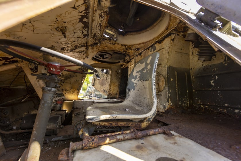 Czołg, SKOT i armaty! Nowe niezwykłe eksponaty Społecznego Muzeum Militarnego przy ul. Pełczyńskiej we Wrocławiu