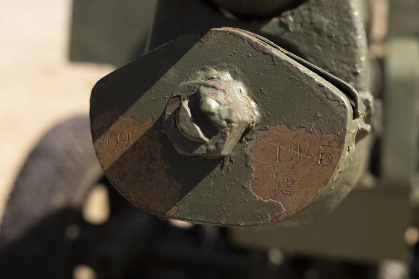 Czołg, SKOT i armaty! Nowe niezwykłe eksponaty Społecznego Muzeum Militarnego przy ul. Pełczyńskiej we Wrocławiu