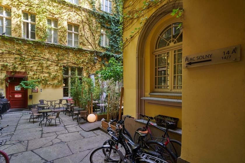 Podw&oacute;rko kamienicy przy pl. Solnym 14