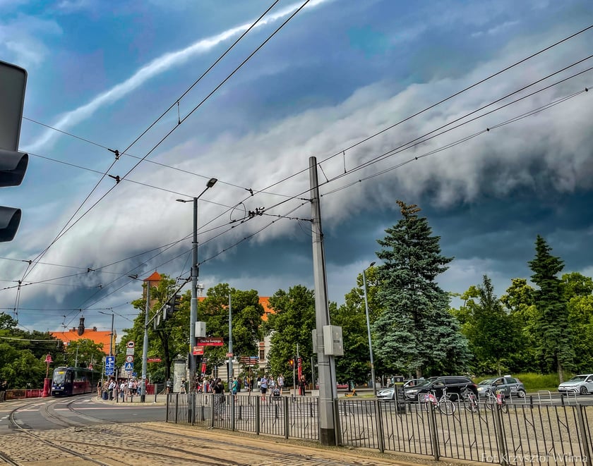 Wał szkwałowy nad Wrocławiem